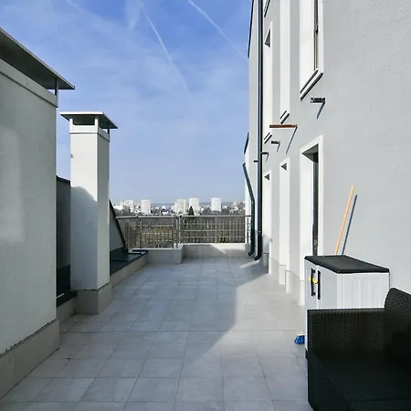 Cozy Flat Grand Mall * فارنا