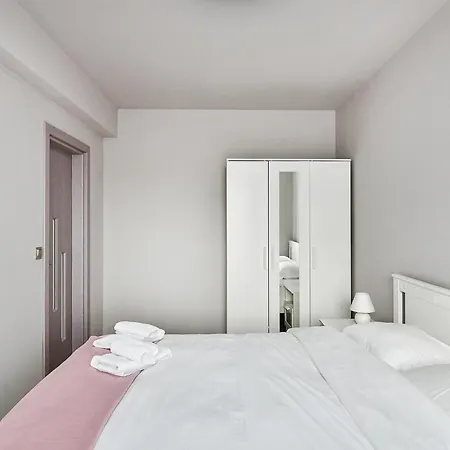 Cozy Flat Grand Mall 아파트